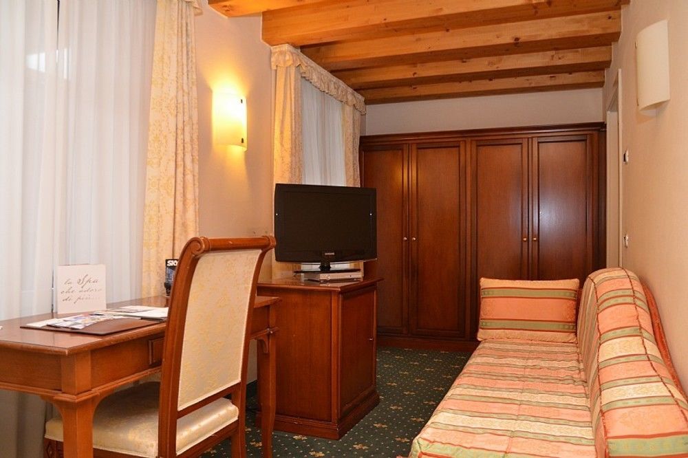 Hotel Dolomiti Moena Exterior photo